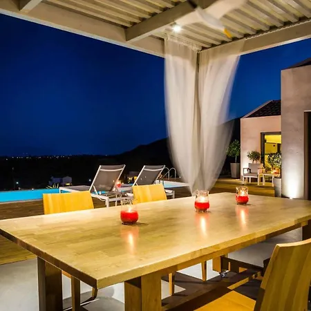 Iliaktida * Spathíon